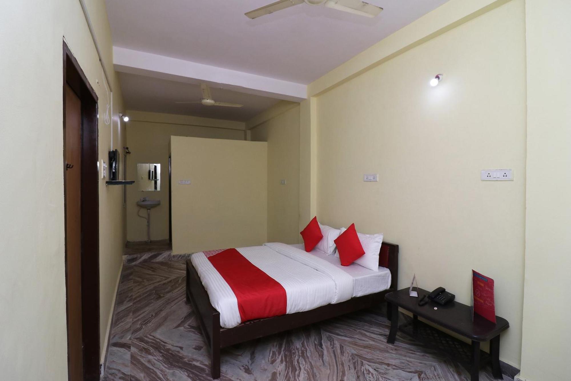 Spot On Hotel O Om Sai Plaza Bhopal Exterior photo